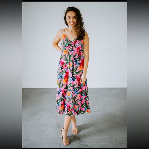 by the river Dresses & Skirts - By The River Tropical Print Dress With Toucan Print Throughout Womens Size M
